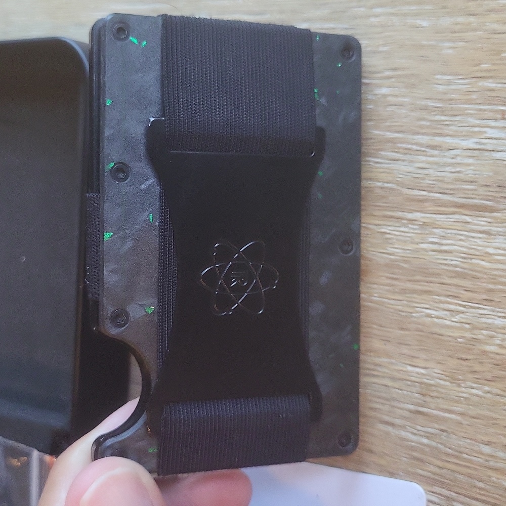 Men's Wallet - Picture 2 of 5